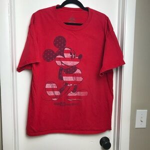 Disneyland Resort Walt Disney World By Hanes unisex Mickey Tee T Shirt Sz XL Red
